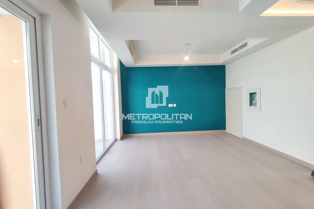 Townhouse en Damac Hills 2, Dubái, Emiratos Árabes Unidos 2 - 18793593