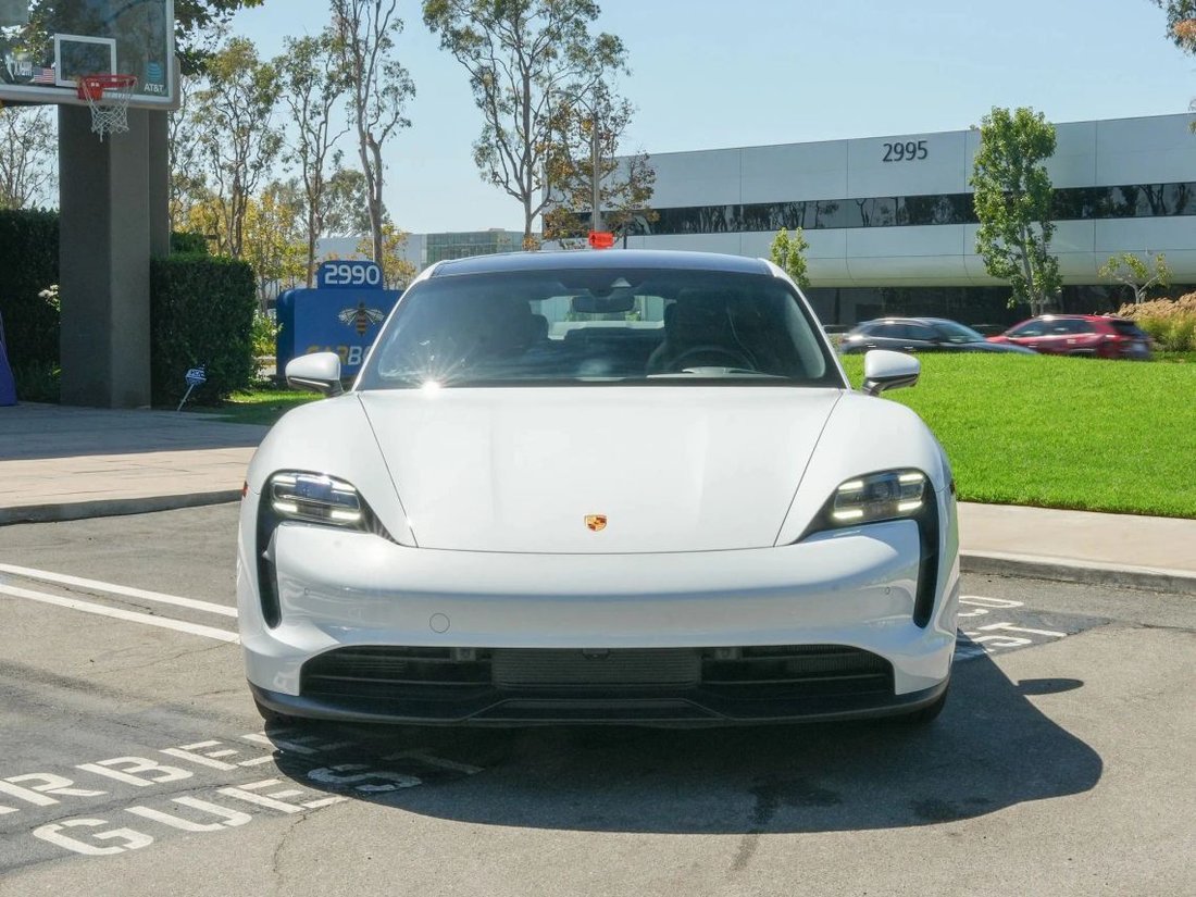Sedan in Costa Mesa, CA, United States 2 - 18801499