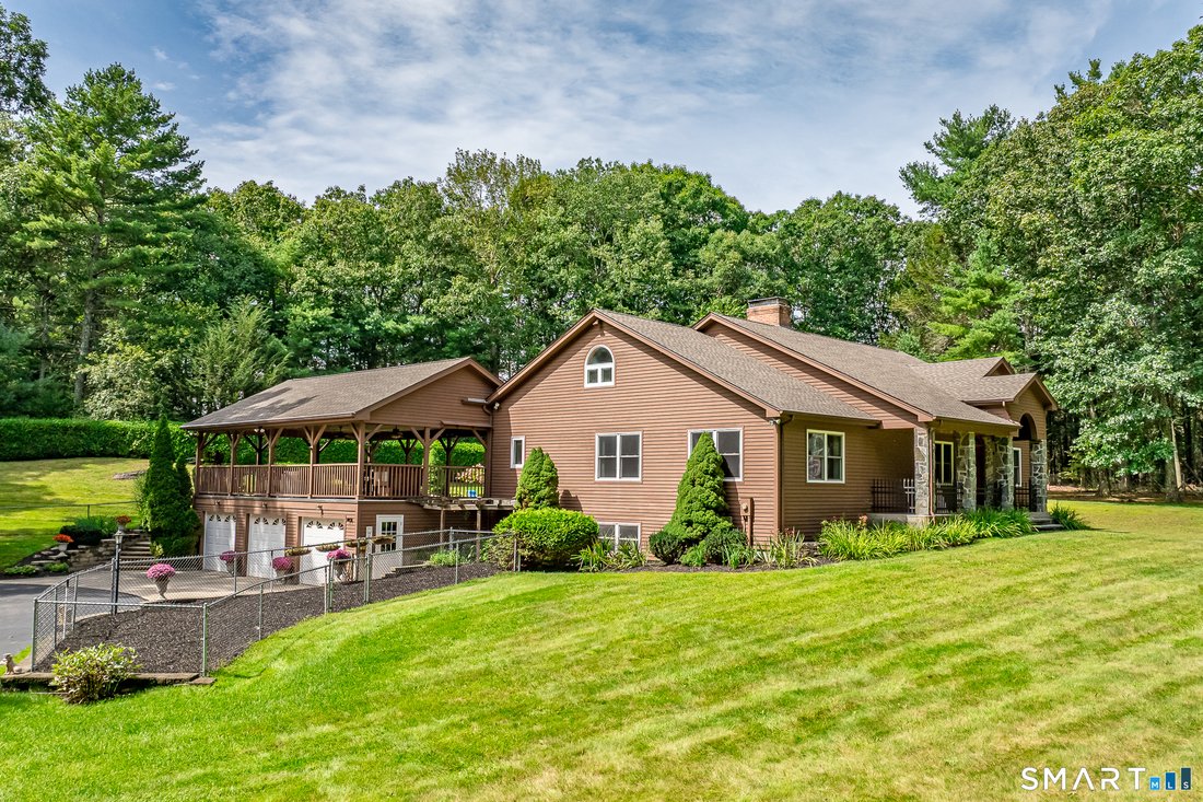 House in Putnam, Connecticut, United States 1 - 18796069