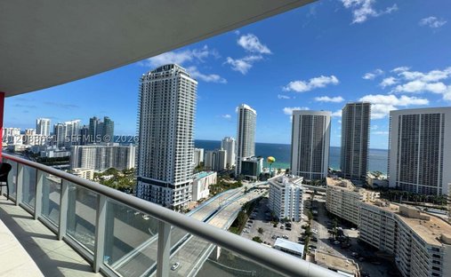 Condo in Hallandale Beach, Florida, United States 1