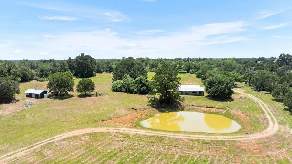 House in Smithville, Texas, United States 2 - 18800982