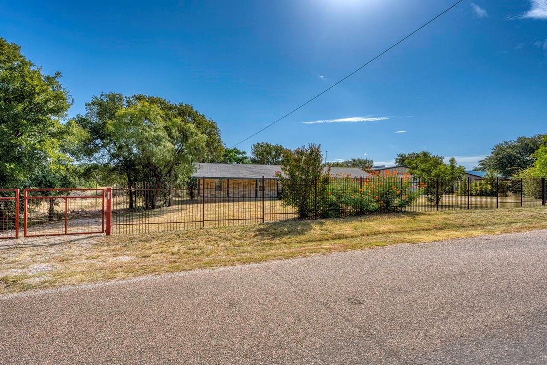 House in Llano, Texas, United States 5 - 18800976