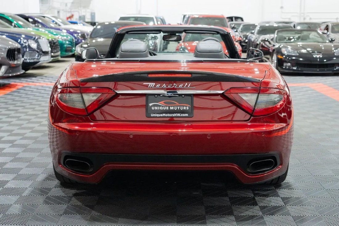 Cabriolet in Kent, WA, United States 5 - 18804521