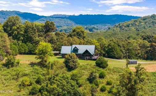 House in Blaine, Tennessee, United States 1