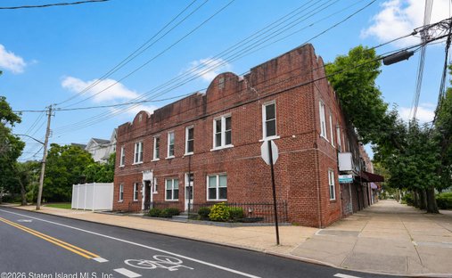 House in New York, New York, United States 1