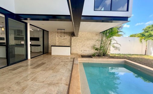 House in Komchen, Yucatan, Mexico 1