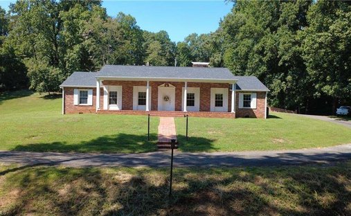 House in Elkin, North Carolina, United States 1