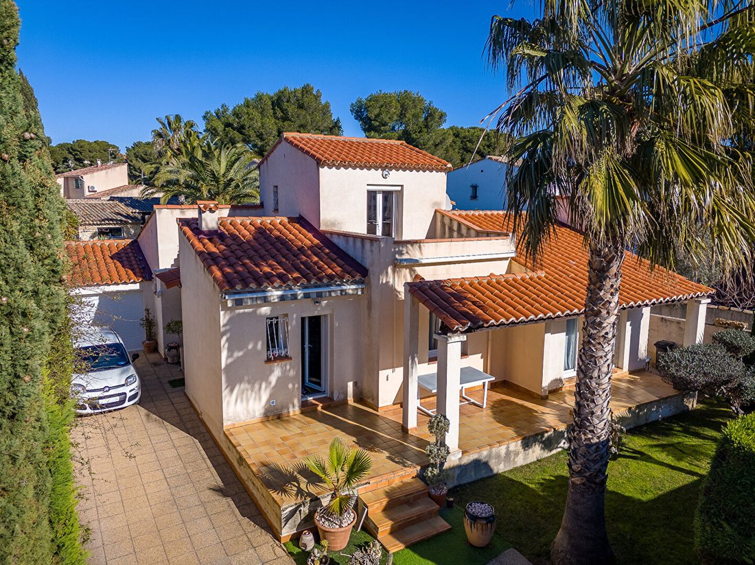 Villa a Le Village-L'Esperon, Sausset-les-Pins, Francia 1 - 18796880