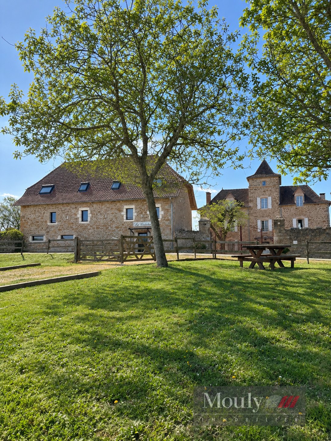 Estate in Zone Rurale, Figeac, France 1 - 17720707