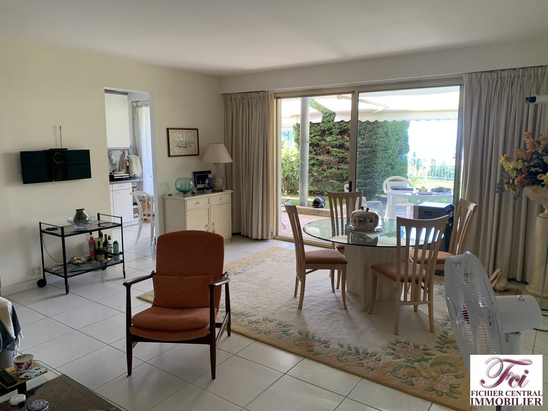 Wohnung in Menton, Provence-Alpes-Côte d'Azur, Frankreich 3 - 18797502