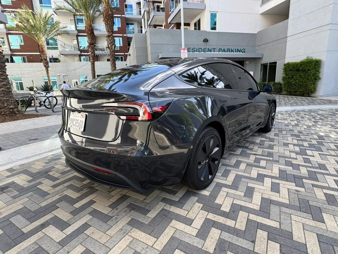 Sedan in Riverside, CA, United States 4 - 18798467