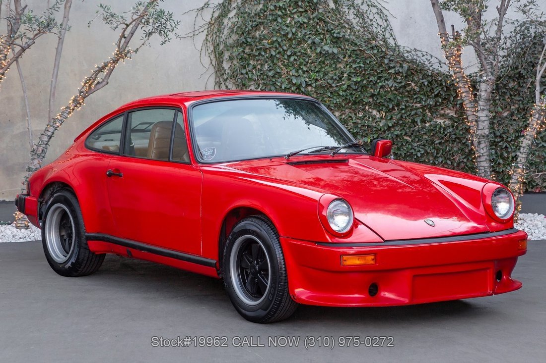 Porsche 911S in Los Angeles, CA 1 - 18798588
