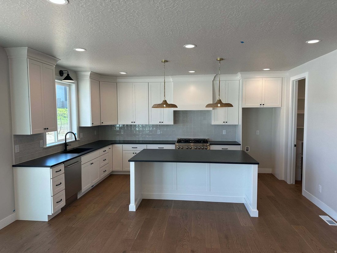 House in Woodland Hills, Utah, United States 5 - 18794887