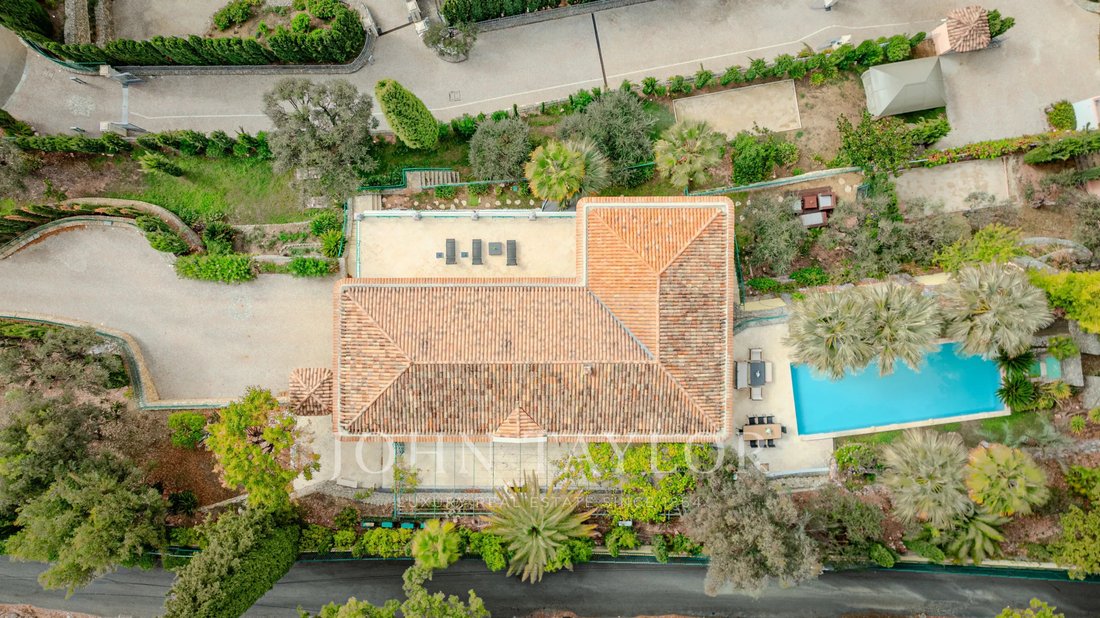 Villa in Grasse, Provence-Alpes-Côte d'Azur, France 3 - 18792790