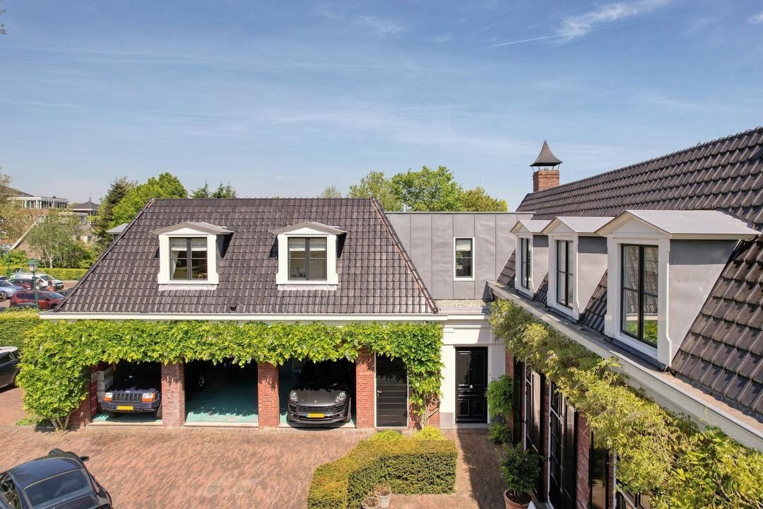 Villa in Warmond, South Holland, Netherlands 3 - 18799136