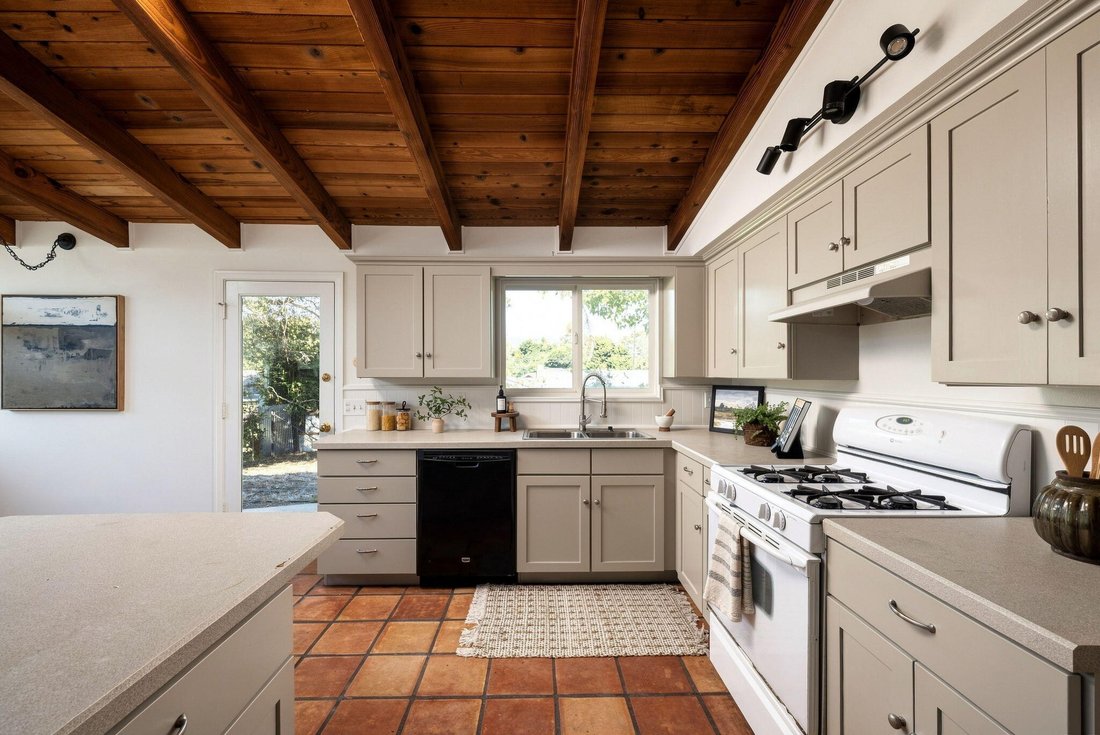 House in Carpinteria, California, United States 4 - 18800809