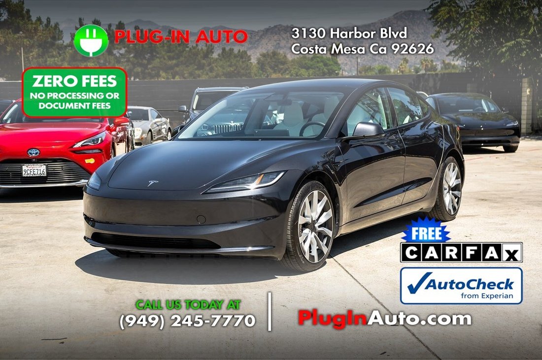 Sedan in Costa Mesa, CA, United States 1 - 18802636