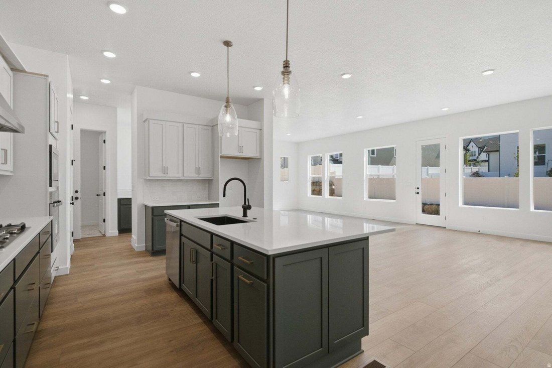 House in Layton, Utah, United States 5 - 18797951