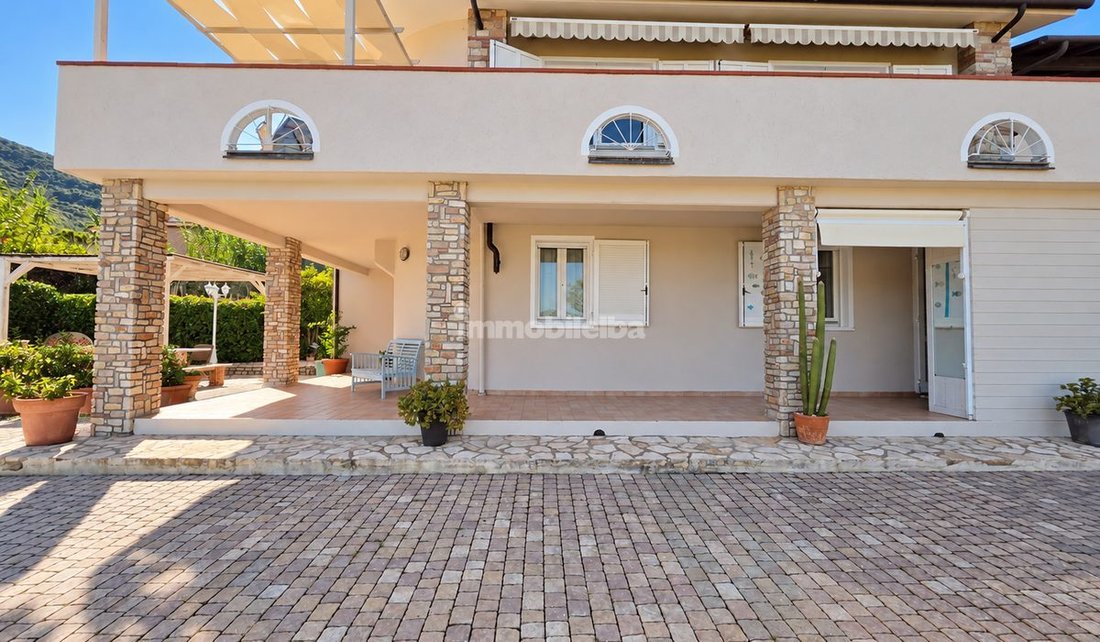 Villa en Portoferraio, Toscana, Italia 2 - 18801215