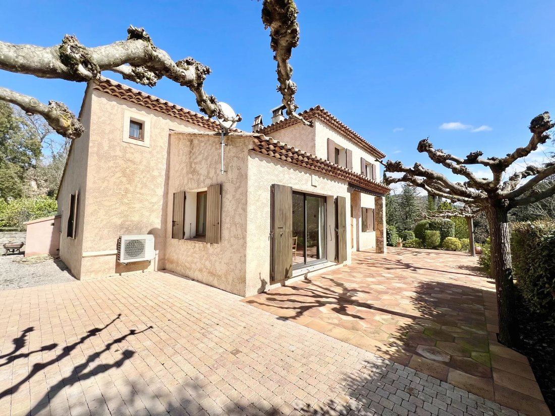 Villa in Sainte-Anastasie-sur-Issole, Provence-Alpes-Côte d'Azur, Frankreich 3 - 18794762