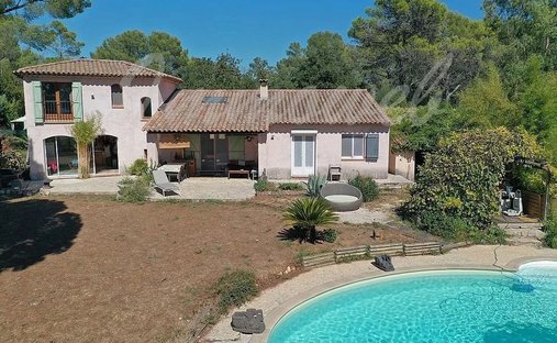 Villa en Fayence, Provenza-Alpes-Costa Azul, Francia 1