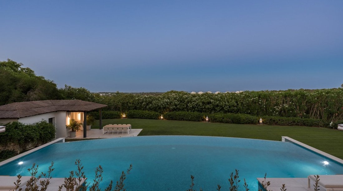 Villa in Sotogrande, San Roque, Andalusia 3 - 18803012