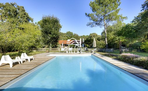 House in Seignosse, Nouvelle-Aquitaine, France 1