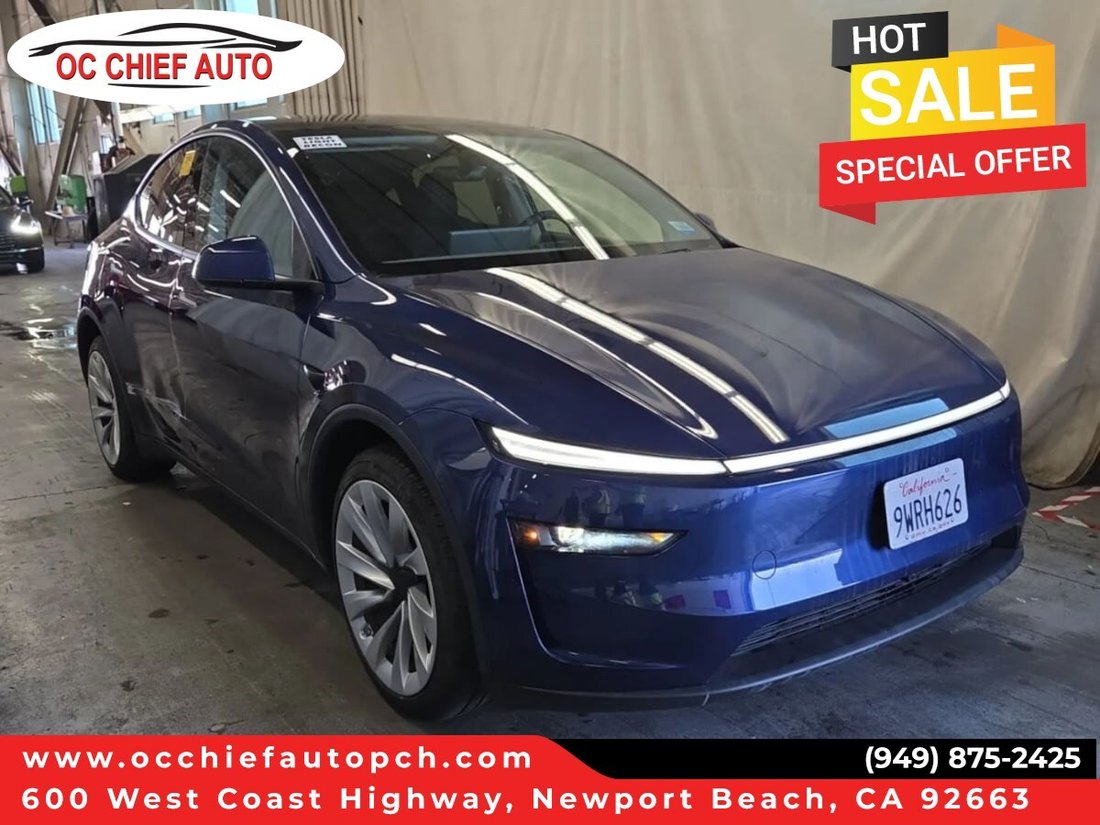 Suv in Newport Beach, CA, United States 1 - 18802649