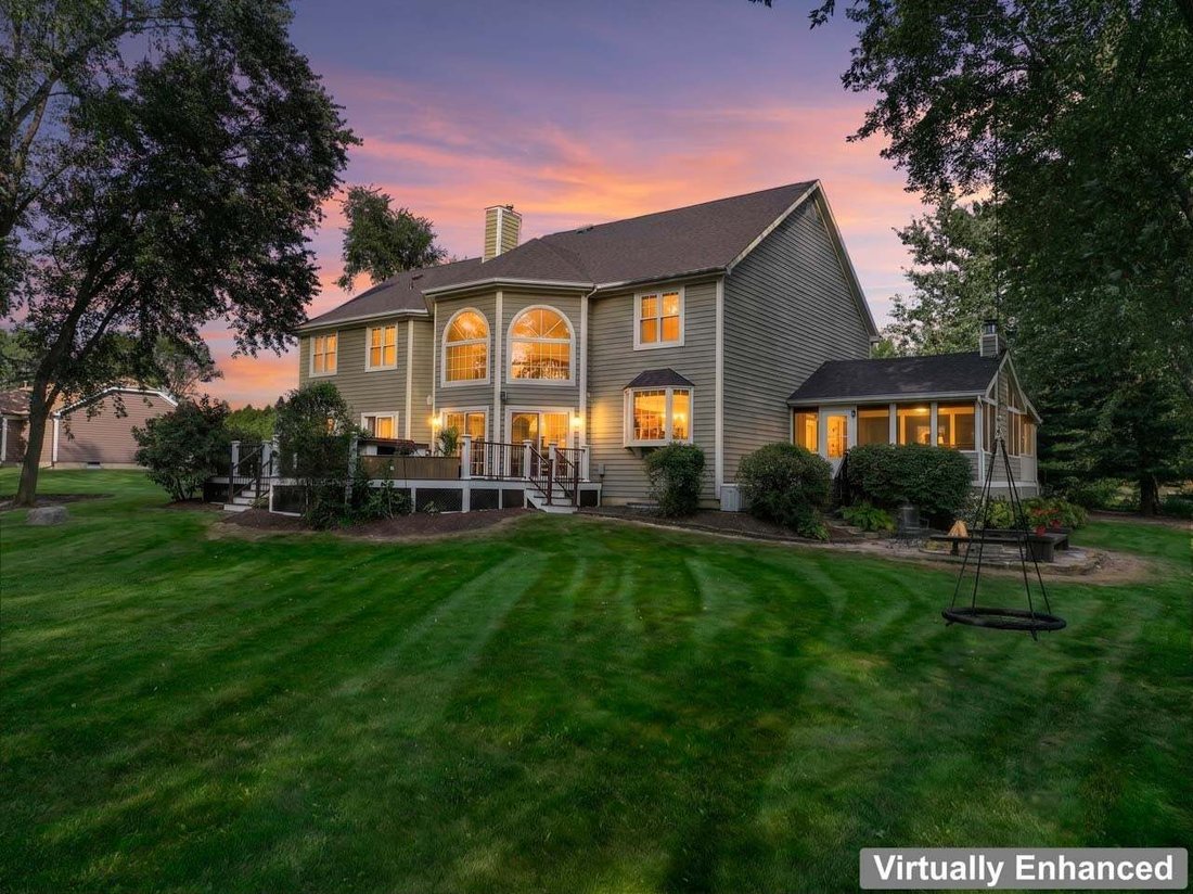 House in Elgin, Illinois, United States 1 - 18795597