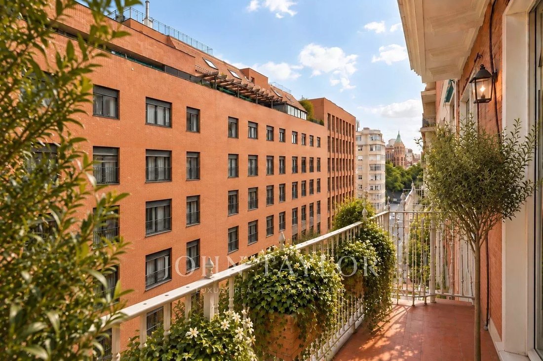 Apartment in Barrio Salamanca, Madrid, Spain 2 - 17889506
