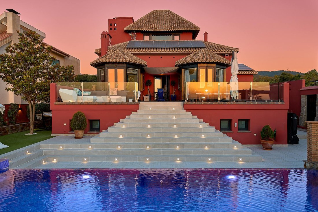 Villa in La Zubia, Andalusia, Spain 2 - 18794989