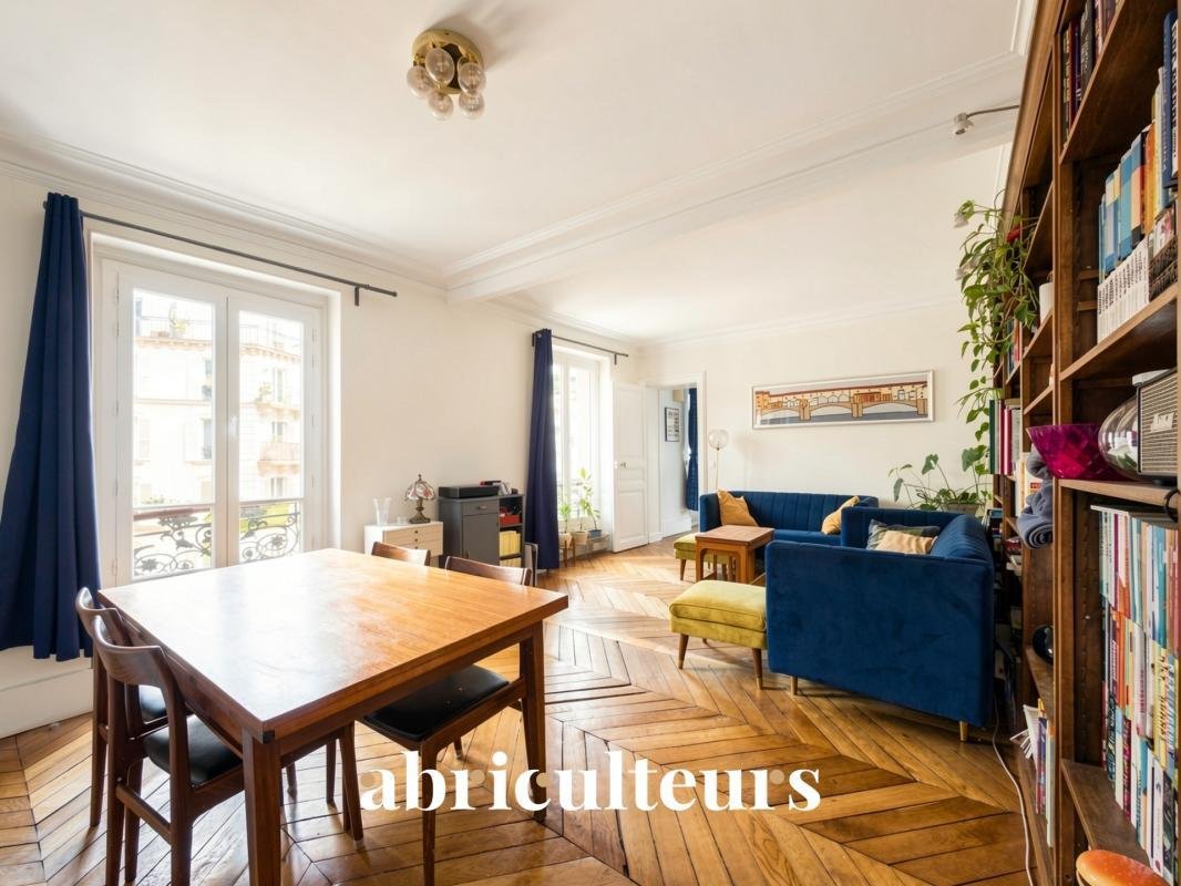Apartment in Montmartre, Paris 18e Arrondissement, Paris 1 - 18798348