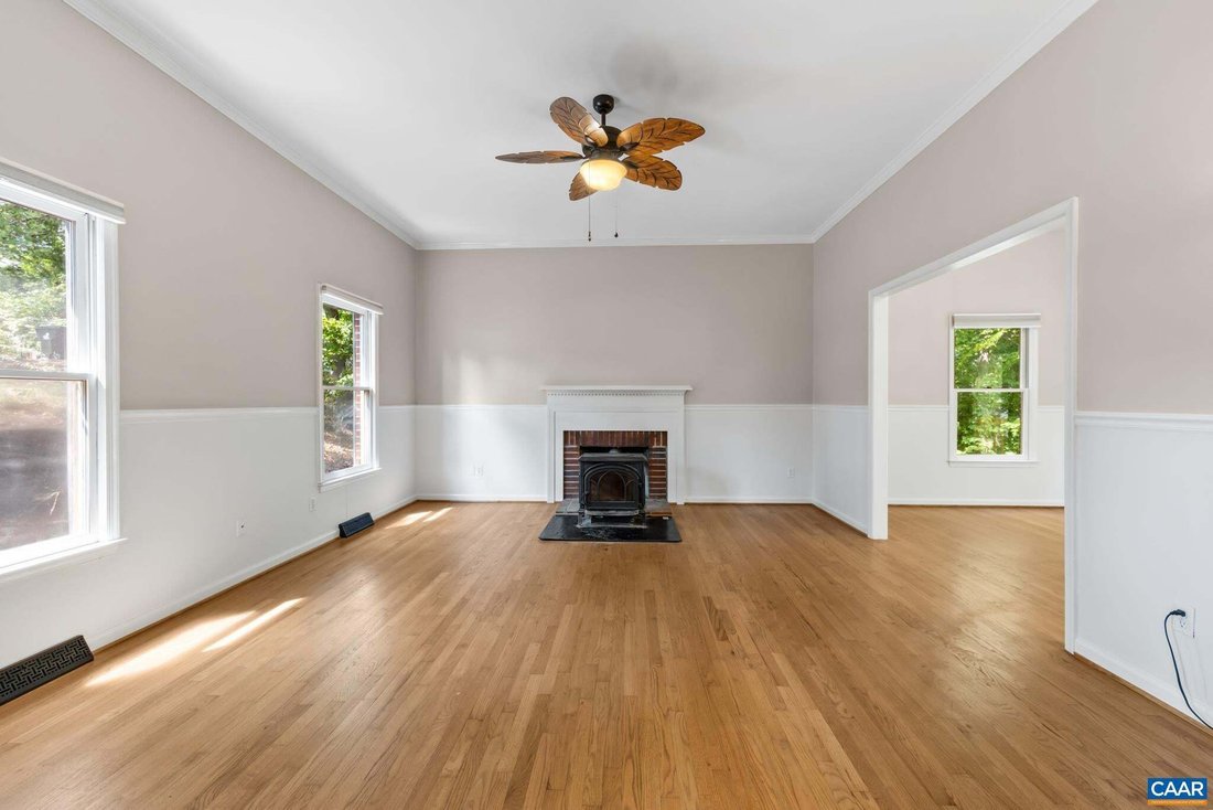 House in Charlottesville, Virginia, United States 4 - 18791622