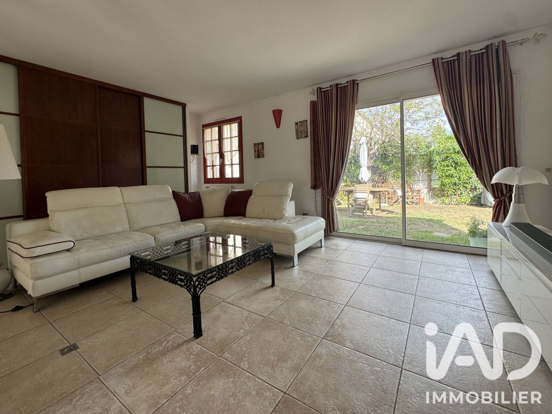 Casa a Luynes, Centro-Val della Loira, Francia 2 - 18800403