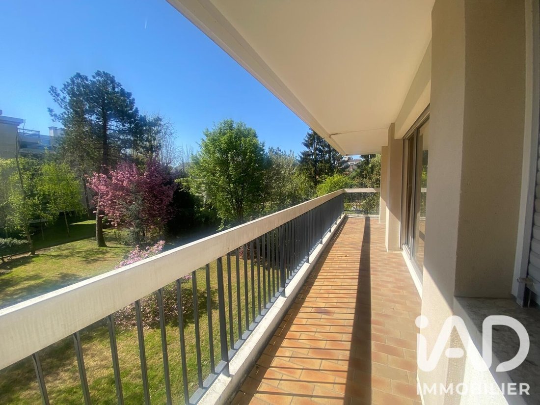Apartment in Les Parclairs, Le Perreux-sur-Marne, France 2 - 17980854
