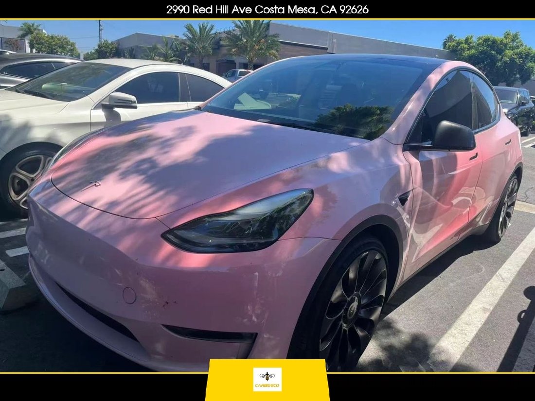 Suv in Costa Mesa, CA, United States 1 - 18755347