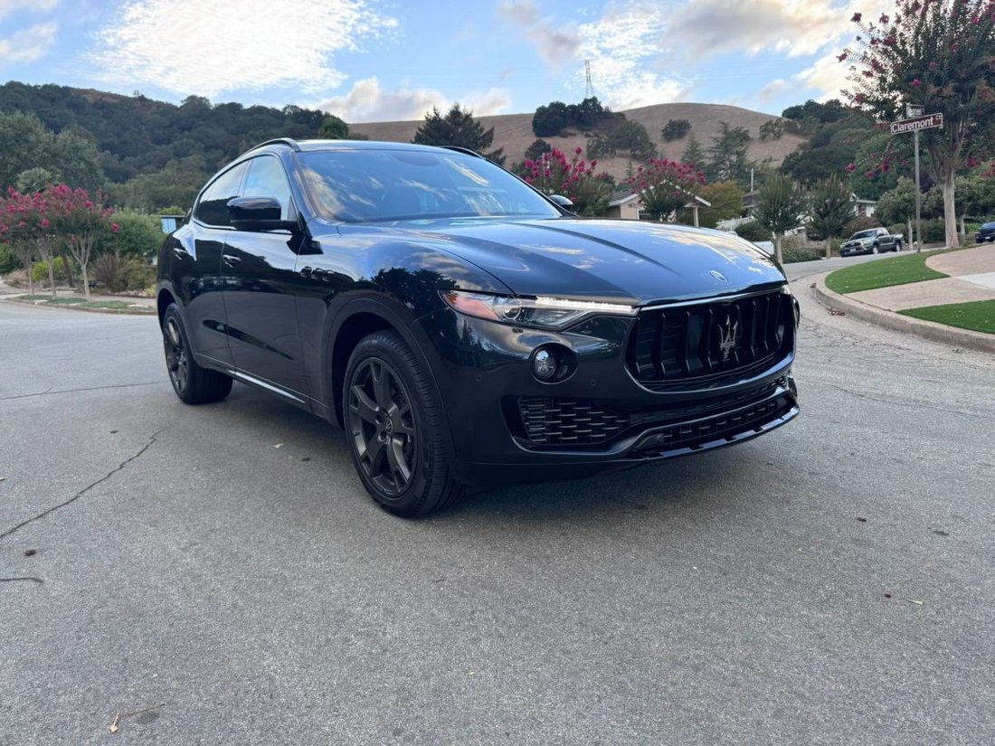 Suv in San Jose, CA, United States 5 - 18793738