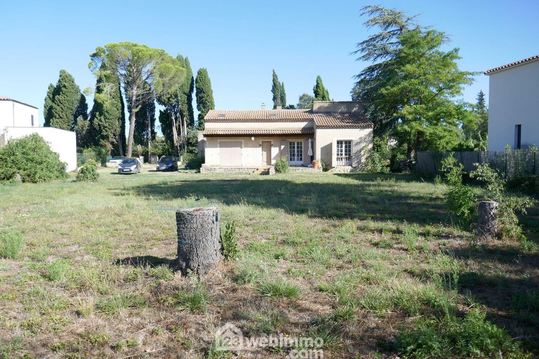 House in Saint-Etienne-du-Grès, Provence-Alpes-Côte d'Azur, France 1 - 18803038