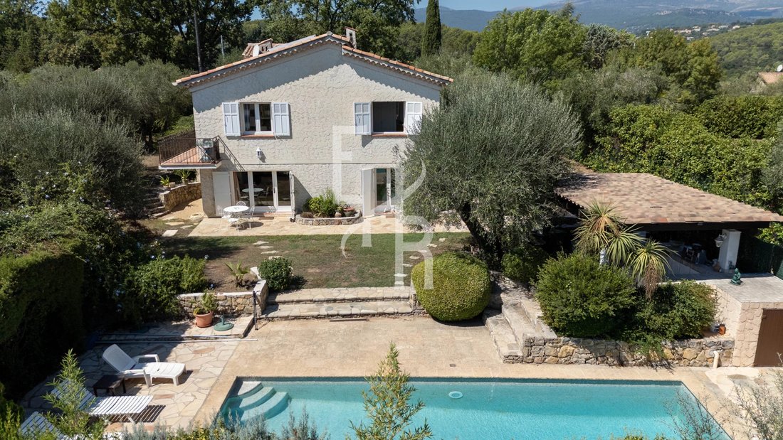 Casa a Valbonne, Provenza-Alpi-Costa Azzurra, Francia 1 - 18800124