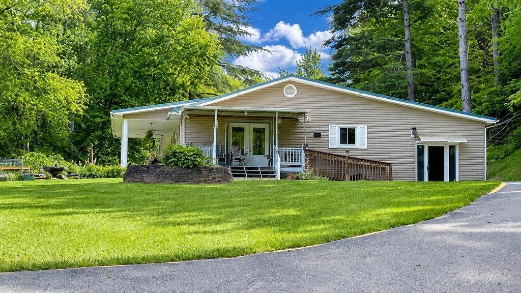 House in East Point, Kentucky, United States 1 - 17736377