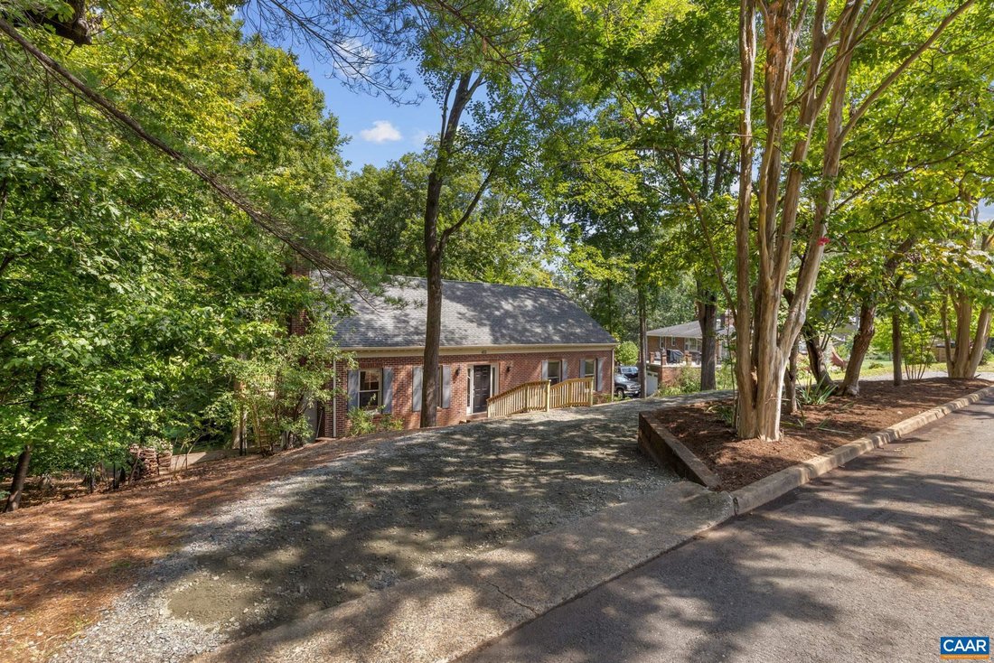 House in Charlottesville, Virginia, United States 2 - 18791622