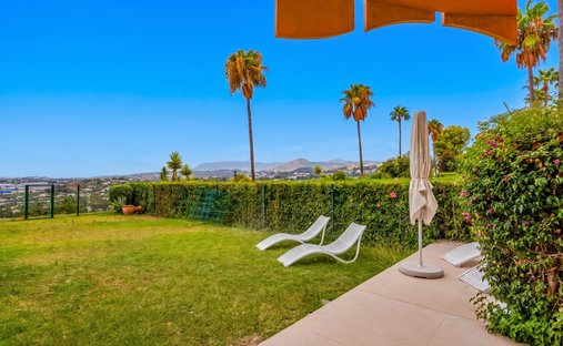 Apartamento en Nueva Andalucía, Marbella, España 1