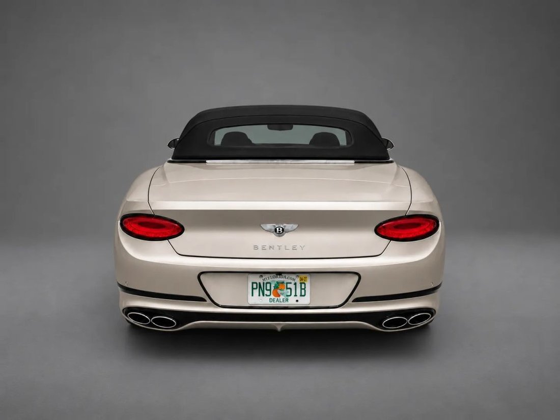 Cabriolet in Hollywood, FL, United States 4 - 18228500