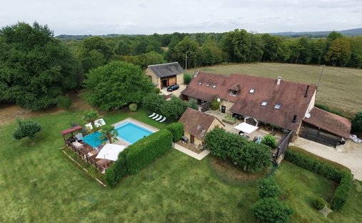House in Jumilhac-le-Grand, Nouvelle-Aquitaine, France 1