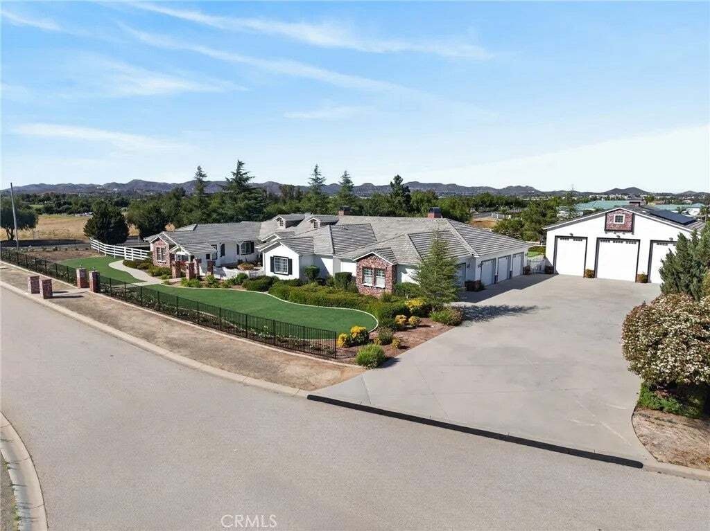 Casa en Murrieta, California, Estados Unidos 4 - 18801140