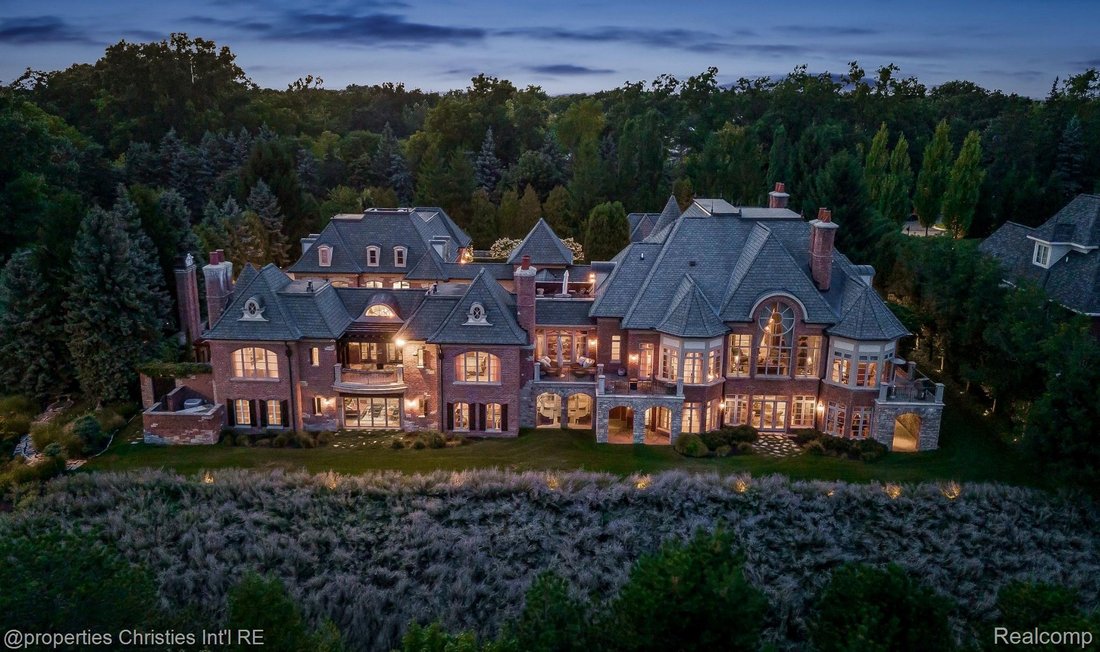 House in Bloomfield Hills, Michigan, United States 5 - 18666874
