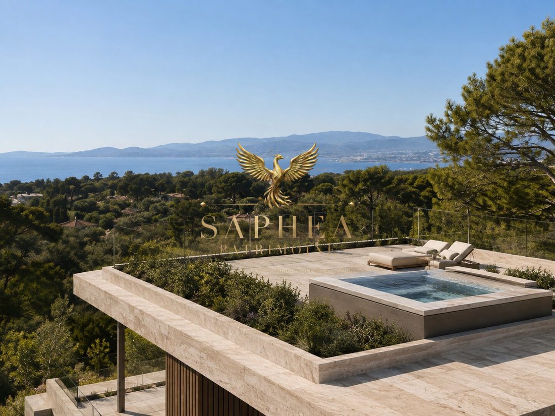 House in Hyeres, Provence-Alpes-Côte d'Azur, France 3 - 18797600