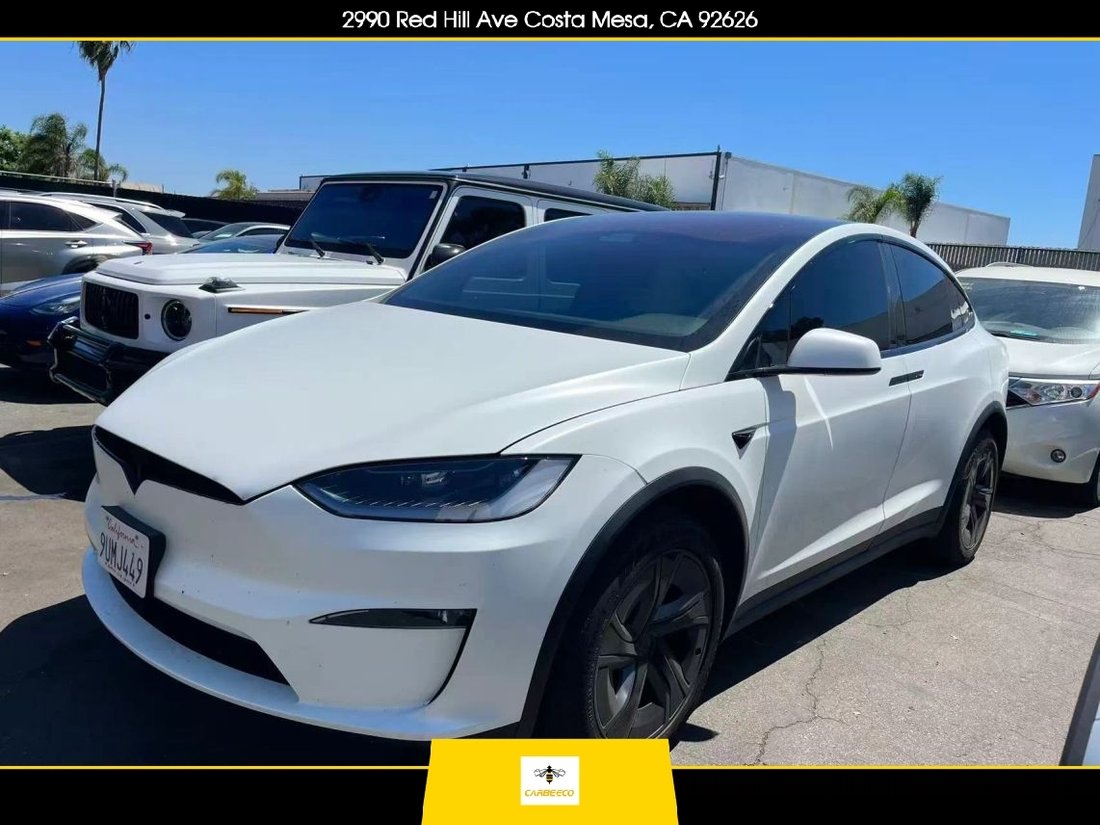 Suv in Costa Mesa, CA, United States 1 - 18797096