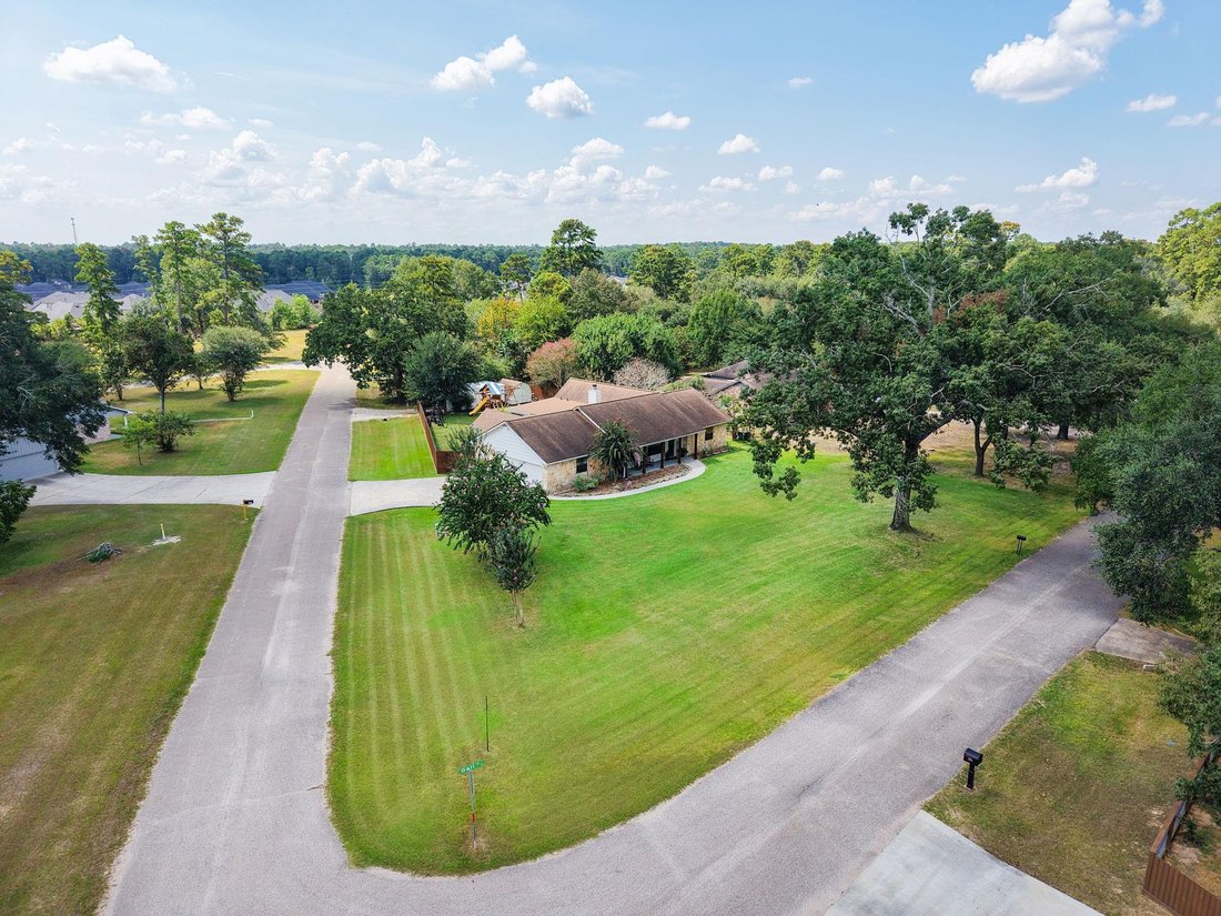 House in Pinehurst, Texas, United States 4 - 18795746