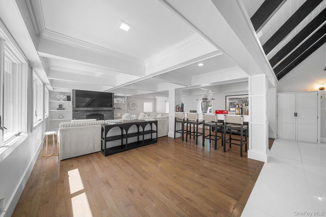 Casa a Port Jefferson, New York, Stati Uniti 4 - 18800765